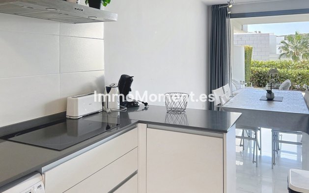 Resale - Apartment - Casares - Casares Centro