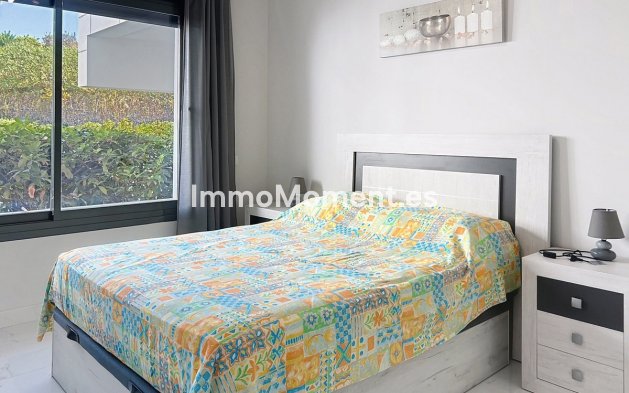 Resale - Apartment - Casares - Casares Centro