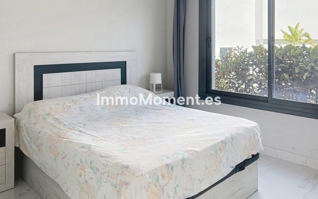 Resale - Apartment - Casares - Casares Centro