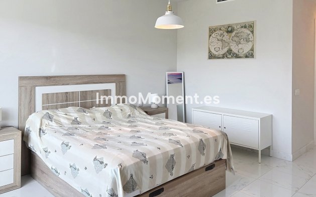 Resale - Apartment - Casares - Casares Centro