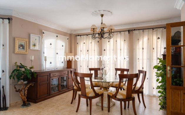 Wiederverkauf - Freistehende Villa - Mijas - El Coto