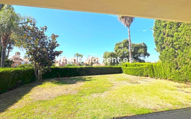 Reventa - Villa independiente - Marbella - Marbella Centro