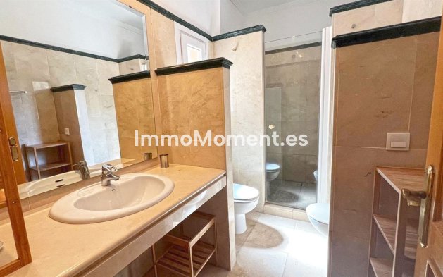 Reventa - Villa independiente - Marbella - Marbella Centro
