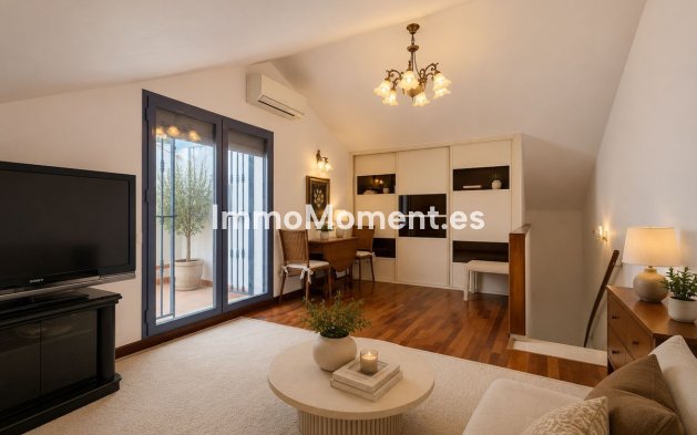 Resale - Townhouse - Marbella - Nueva Andalucía