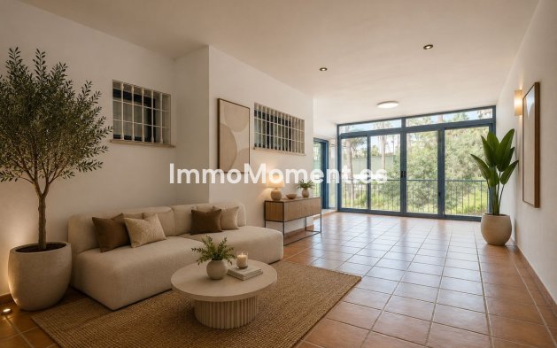 Resale - Townhouse - Marbella - Nueva Andalucía