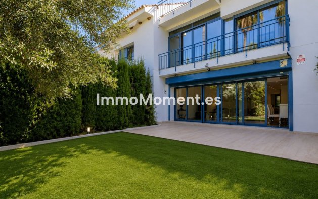 Resale - Townhouse - Marbella - Nueva Andalucía