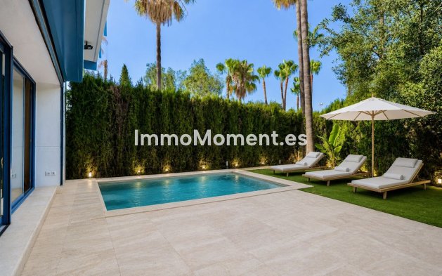 Resale - Townhouse - Marbella - Nueva Andalucía