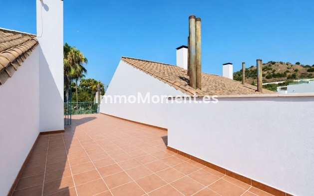 Resale - Townhouse - Marbella - Nueva Andalucía