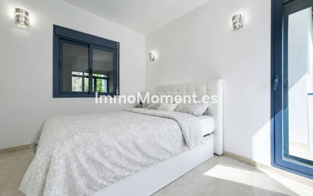 Resale - Townhouse - Marbella - Nueva Andalucía