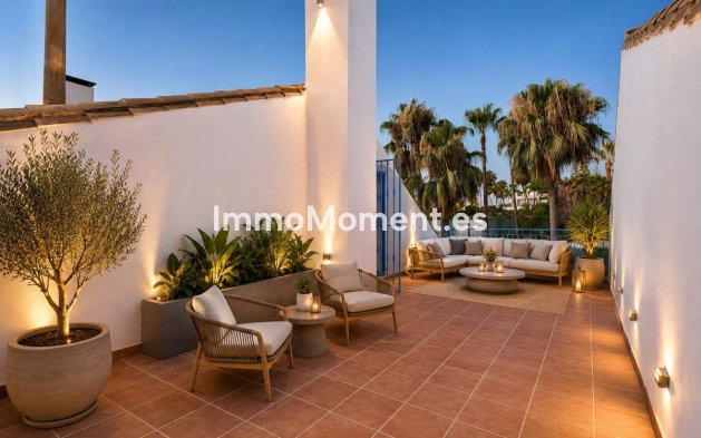 Resale - Townhouse - Marbella - Nueva Andalucía
