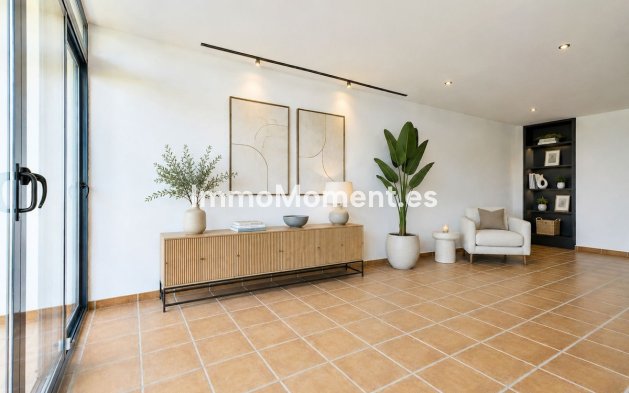 Resale - Townhouse - Marbella - Nueva Andalucía
