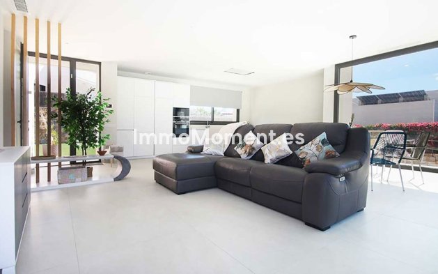 Resale - Detached villa - Orihuela - Las Colinas Golf