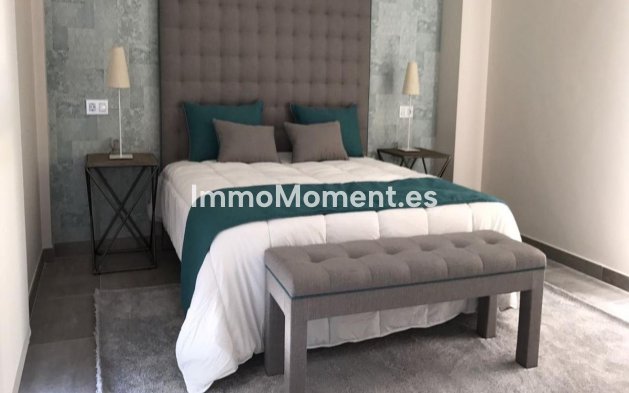 Reventa - Villa independiente - Marbella - Nueva Andalucía