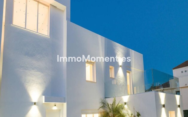 Reventa - Villa independiente - Marbella - Nueva Andalucía