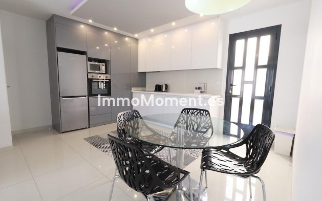 Resale - Apartment - Pilar de la Horadada - Torre de la Horadada