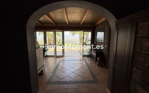 Revente - Maison de campagne - Intérieur                       - Coín