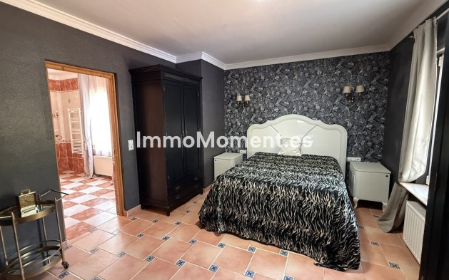 Revente - Maison de campagne - Intérieur                       - Coín