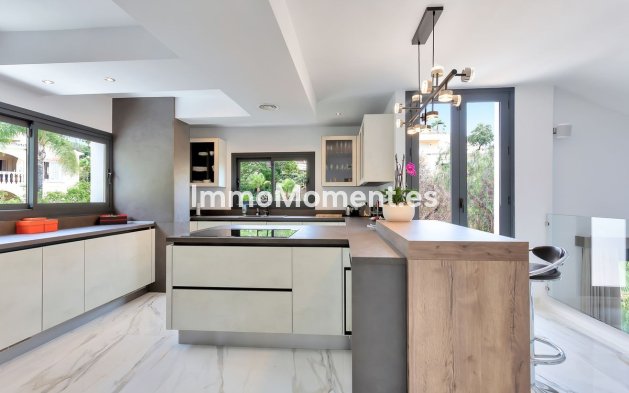 Wiederverkauf - Freistehende Villa - Marbella - El Rosario