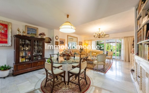 Resale - Townhouse - Estepona - Bel Air