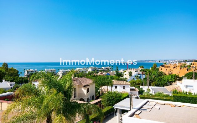 Resale - Detached villa - Estepona - Estepona Centro