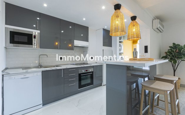 Revente - Appartement - Marbella - Nueva Andalucía