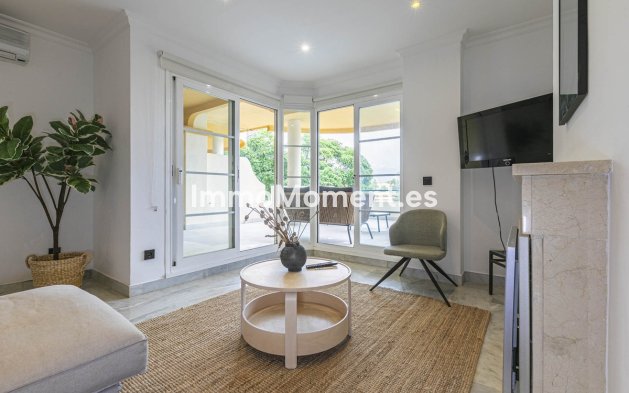 Revente - Appartement - Marbella - Nueva Andalucía