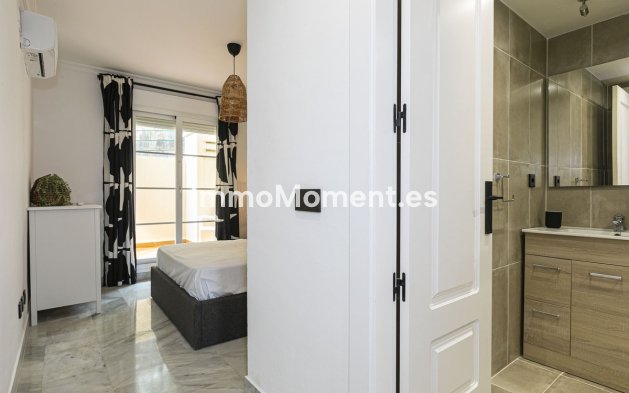 Revente - Appartement - Marbella - Nueva Andalucía