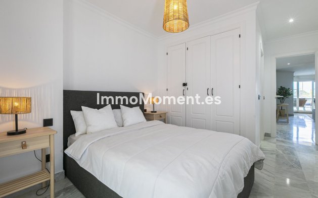 Revente - Appartement - Marbella - Nueva Andalucía