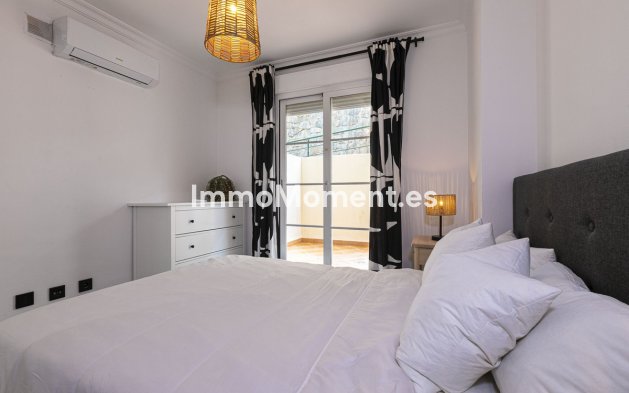 Revente - Appartement - Marbella - Nueva Andalucía
