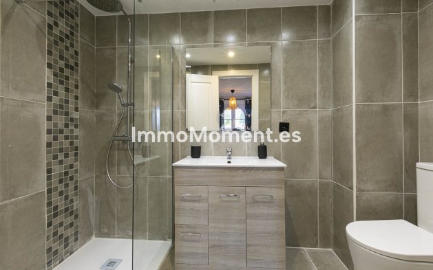 Revente - Appartement - Marbella - Nueva Andalucía