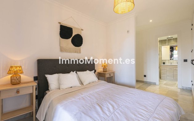 Revente - Appartement - Marbella - Nueva Andalucía