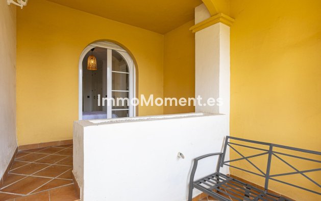 Revente - Appartement - Marbella - Nueva Andalucía
