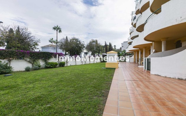 Revente - Appartement - Marbella - Nueva Andalucía
