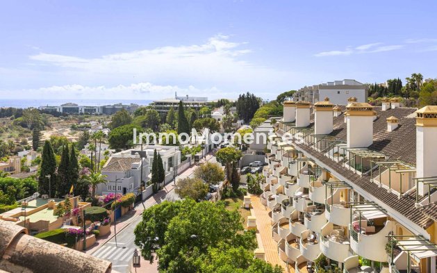 Revente - Appartement - Marbella - Nueva Andalucía