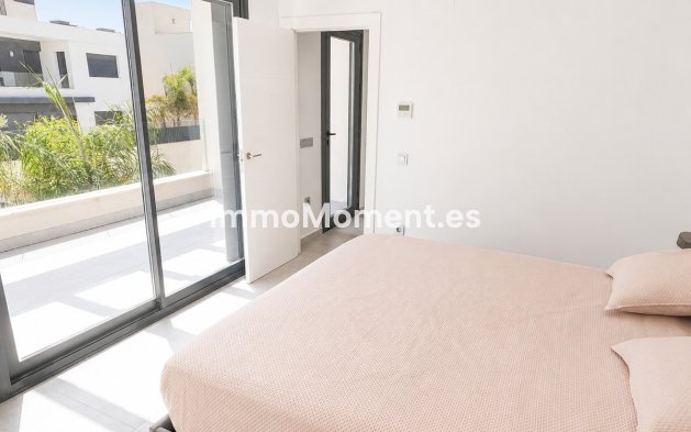 Reventa - Villa independiente - Algorfa - La Finca Golf