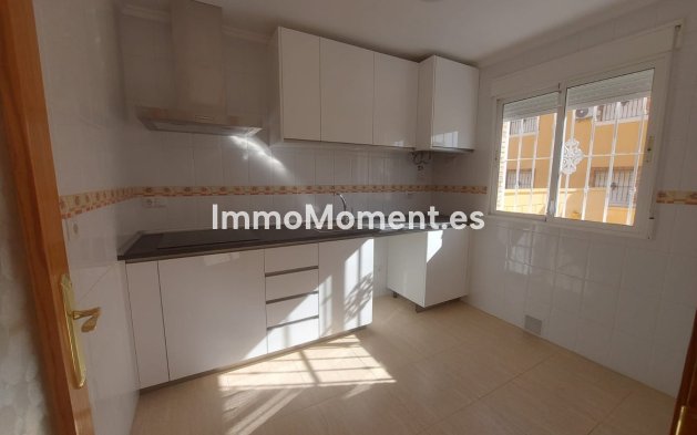 Bestaande woning - Vrijstaande villa - Rojales - Rojales Centro
