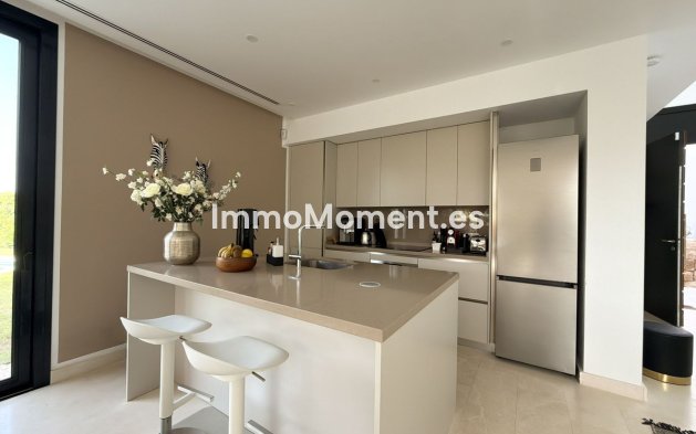 Reventa - Villa independiente - Marbella - Cabopino