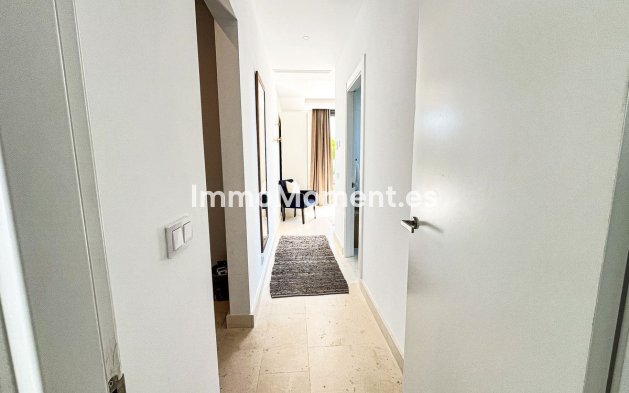 Reventa - Villa independiente - Marbella - Cabopino