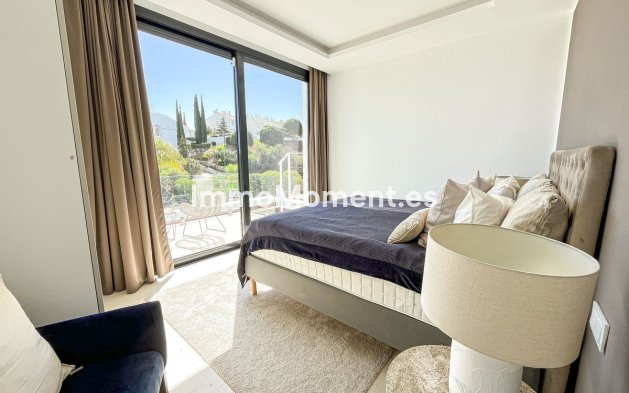 Reventa - Villa independiente - Marbella - Cabopino