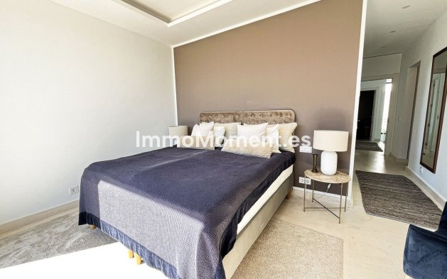 Reventa - Villa independiente - Marbella - Cabopino