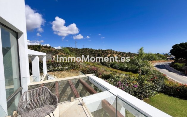 Reventa - Villa independiente - Marbella - Cabopino