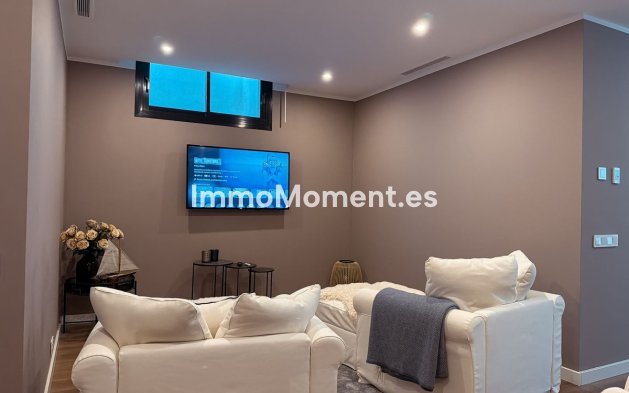 Reventa - Villa independiente - Marbella - Cabopino