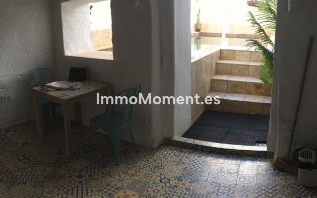 Resale - Townhouse - Estepona - Estepona Centro