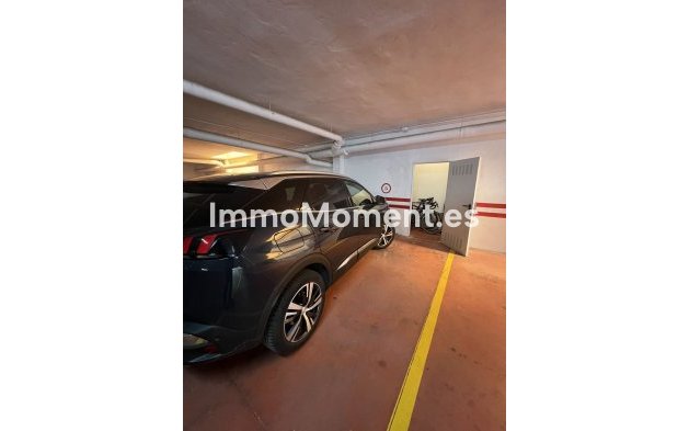 Resale - Apartment - Marbella - Elviria