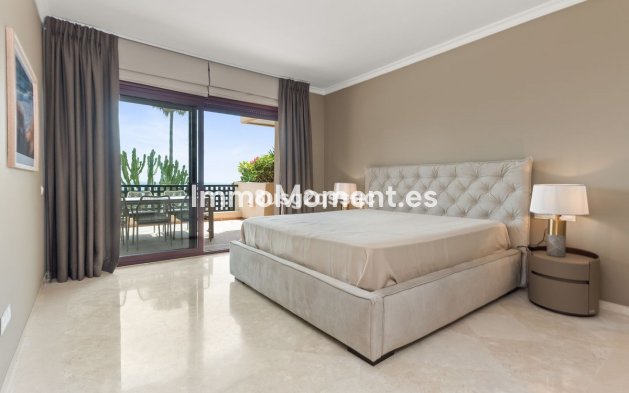 Resale - Apartment - Estepona - Costalita