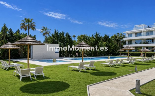 Resale - Apartment - Estepona - Bel Air