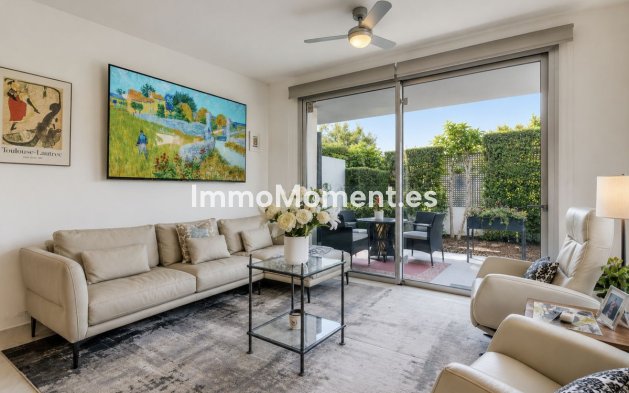 Resale - Apartment - Estepona - Bel Air