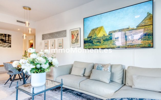 Resale - Apartment - Estepona - Bel Air