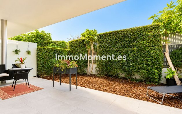 Resale - Apartment - Estepona - Bel Air