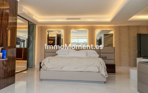 Wiederverkauf - Freistehende Villa - Benalmadena - Torrequebrada